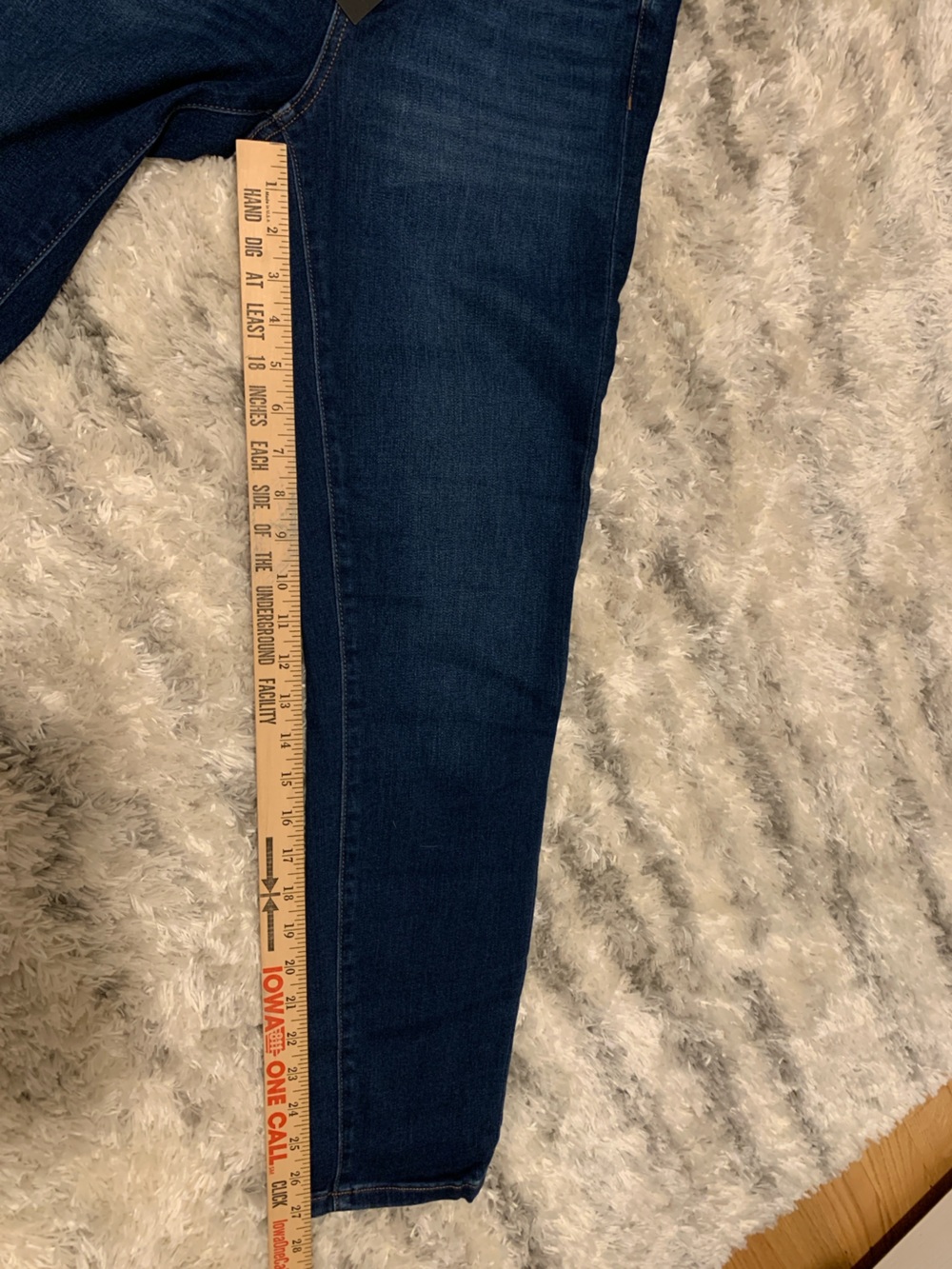 Ann Taylor Skinny Jeans in Deep Indigo - Picture 7 of 8